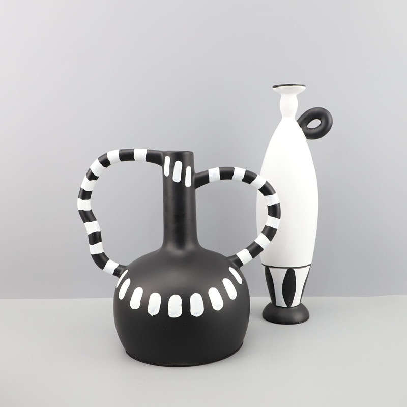 Resin Art Dining Table - Jarrón de lunares blanco y negro